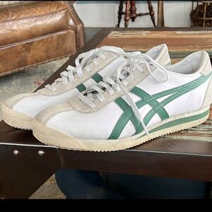 Women’s 9.5 ASICS Onitsuka Tiger Stripes 66 Classic Shoes Sneakers Green & White